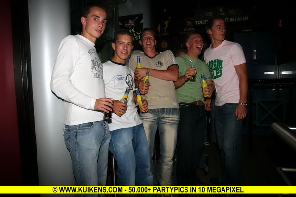 Hei klicken fir d'Bild an voller Gréisst ze gesinn