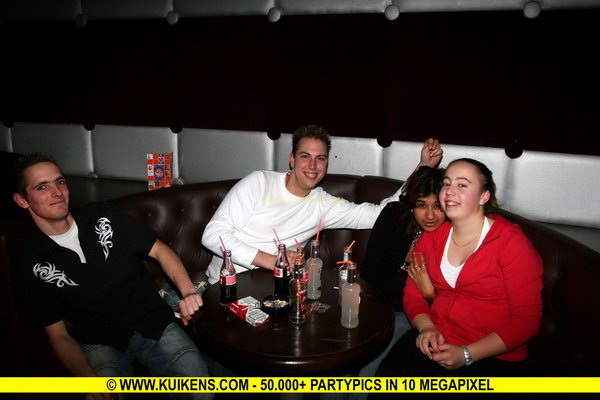 Hei klicken fir d'Bild an voller Gréisst ze gesinn