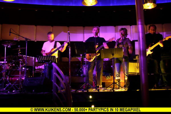 Hei klicken fir d'Bild an voller Gréisst ze gesinn