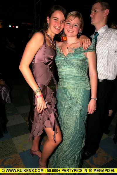 Hei klicken fir d'Bild an voller Gréisst ze gesinn