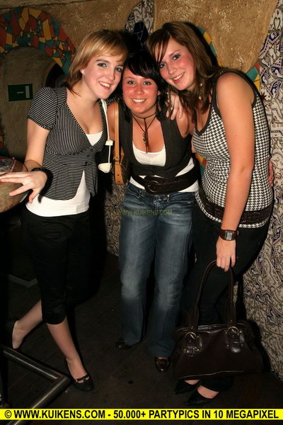 Hei klicken fir d'Bild an voller Gréisst ze gesinn