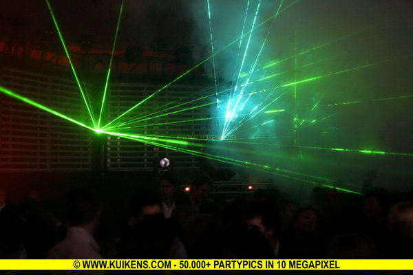 Hei klicken fir d'Bild an voller Gréisst ze gesinn