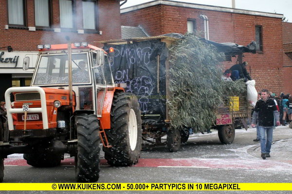 Hei klicken fir d'Bild an voller Gréisst ze gesinn