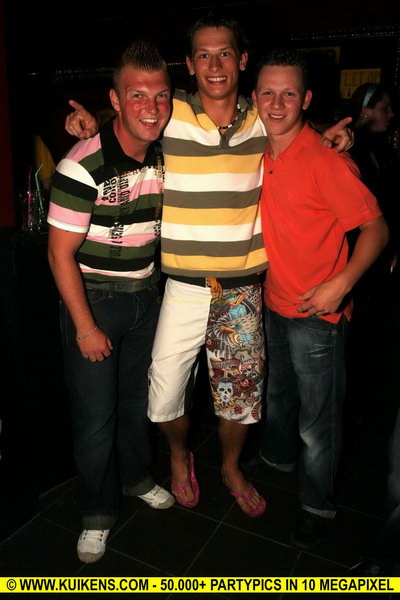 Hei klicken fir d'Bild an voller Gréisst ze gesinn