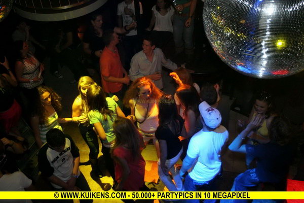 Hei klicken fir d'Bild an voller Gréisst ze gesinn