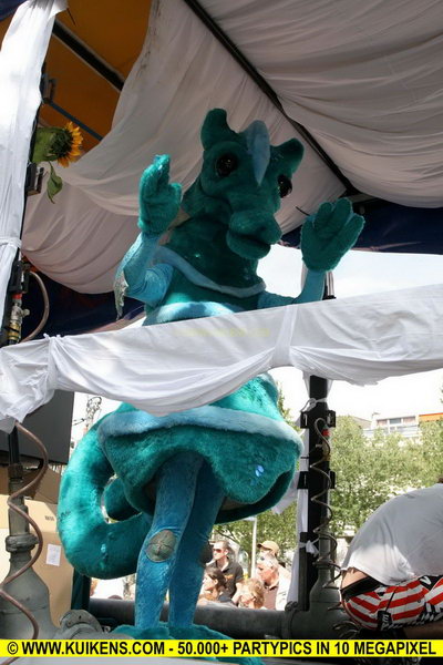 Hei klicken fir d'Bild an voller Gréisst ze gesinn