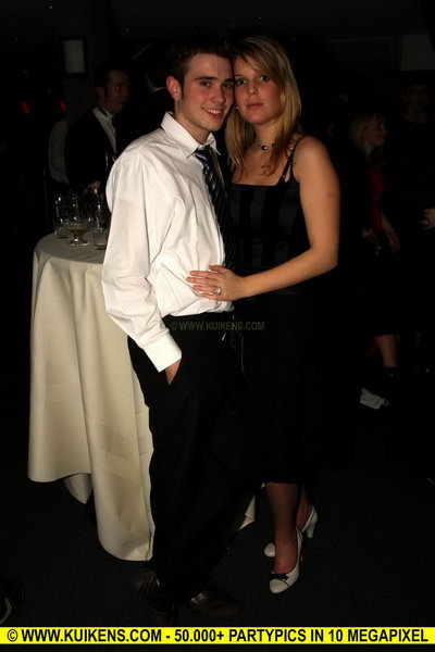 Hei klicken fir d'Bild an voller Gréisst ze gesinn