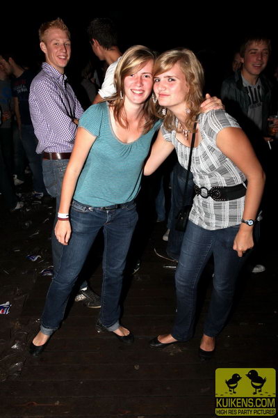 Hei klicken fir d'Bild an voller Gréisst ze gesinn