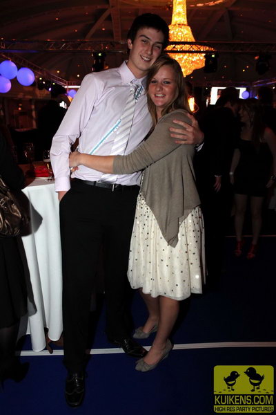 Hei klicken fir d'Bild an voller Gréisst ze gesinn