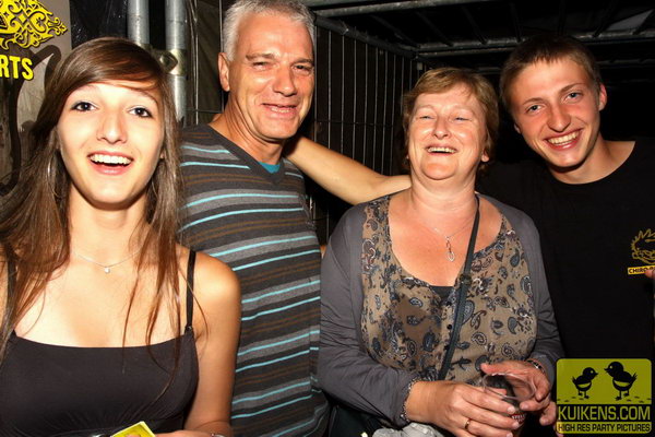 Hei klicken fir d'Bild an voller Gréisst ze gesinn