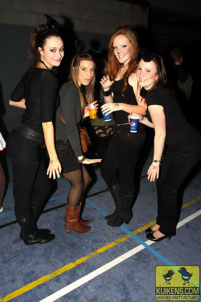 Hei klicken fir d'Bild an voller Gréisst ze gesinn