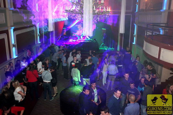 Hei klicken fir d'Bild an voller Gréisst ze gesinn