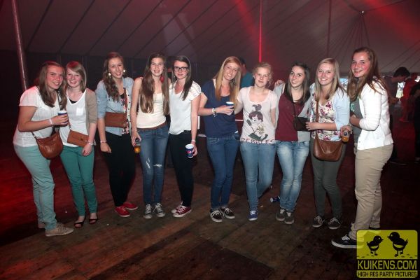 Hei klicken fir d'Bild an voller Gréisst ze gesinn